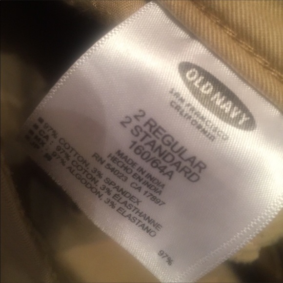 Old Navy Khaki Ladies Pixie Capri Pants - Picture 5 of 5
